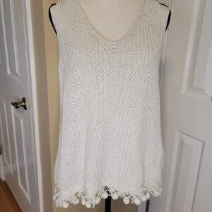 Lilly Pulitzer Jaya Sleeveless Sweater , Silver Metal, Size M (New with Tags)
